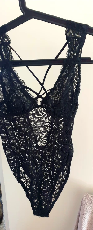 Body  - Från bubbleroom eller nly. Använd 1 gång. stl s. Använd 1 gång.