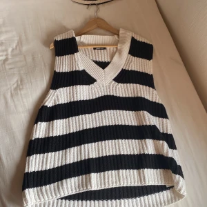 Stor väst - Mysig stor cardigan väst. Fin o skön