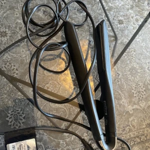 GHD plattång  - Knappt använd pga dubbletter hemma