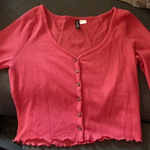 Tröja från H&M - Oanvänd tröja från H&M 