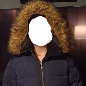 Everest jacka  - Väldigt bra skick 200:- eller bud