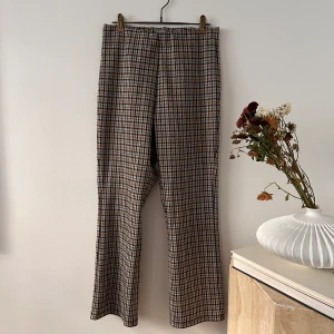 Tygbyxor rutiga Lindex - Säljes!