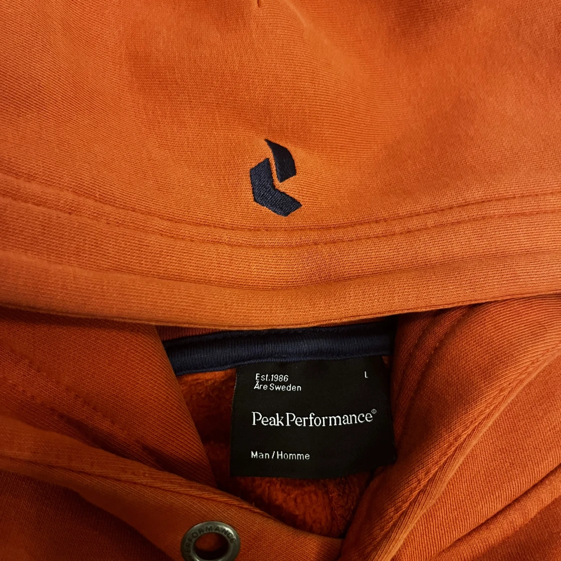 Vintage Peak Performance Hoodie - 28
