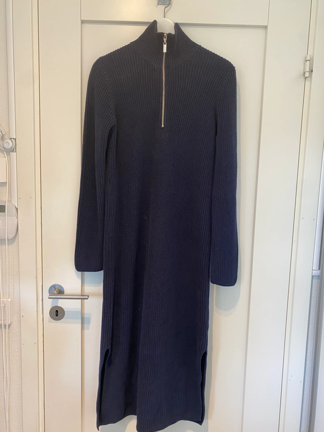 Stickad klänning (ny) - 90