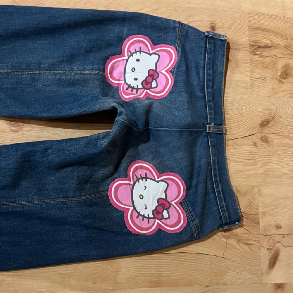 Levi’s Hello Kitty Jeans - 91