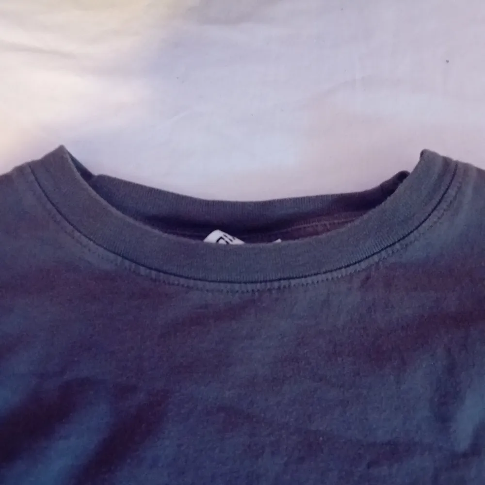 Oversized Grå T shirt utan tryck, Knappt använd 💖. T-shirts.