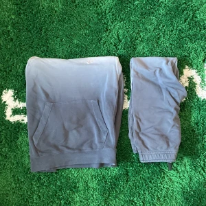 Nike track suit - Size XS skick 9/10 (både byxor o hoodie ingår)