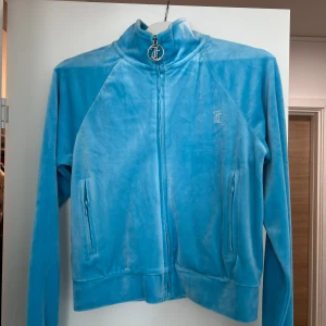 Juicy set - Hoddie - strl M Byxor - strl S