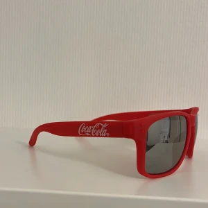 Coca cola glasögon  - Coca cola glasögon som jag vunnit 