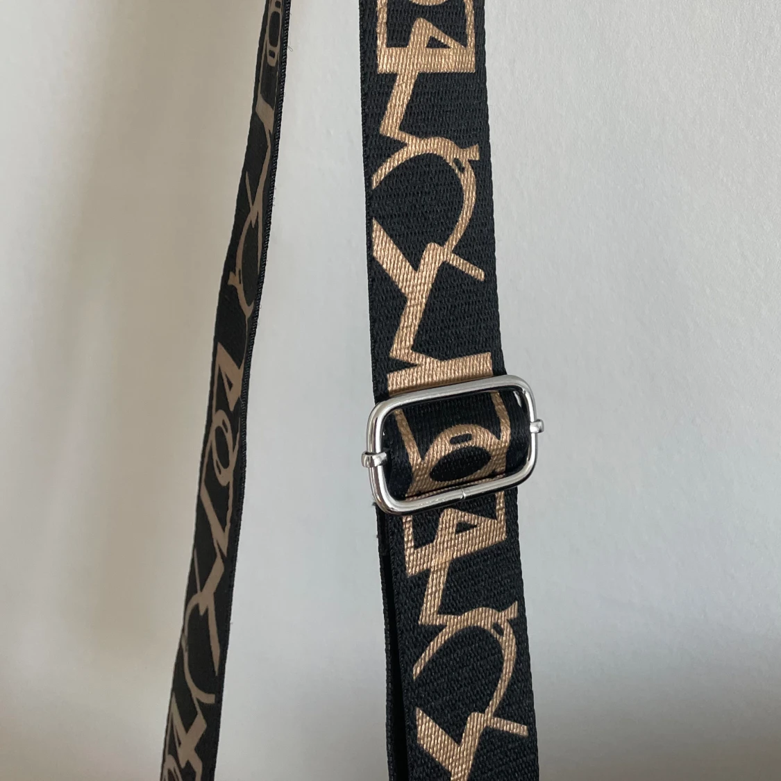 axelremsväska  - 90