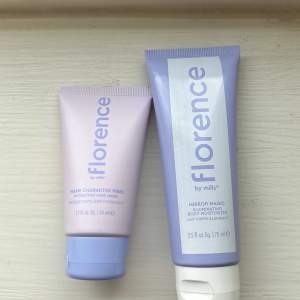 Två olika Florence produkter som är oöppnade. Den ena är en body moisturizer och den andra är en hydrating hair mask, båda är veganska. Vanliga priset för båda: 933kr 💕