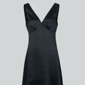 Superfin helt oanvänd klänning från bikbok💕slutsåld på deras hemsida