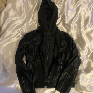 Leather jacket - You can take the hood off