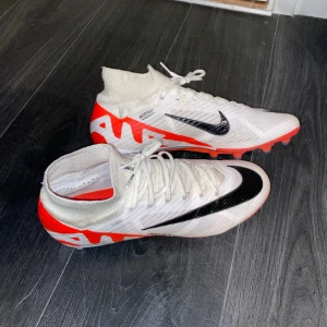 Helt nya Nike Air Zoom Mercurial Superfly 9 Elite FG Ready - Röd/vit/svart - .