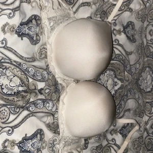 Push up bh - Använd få gånger