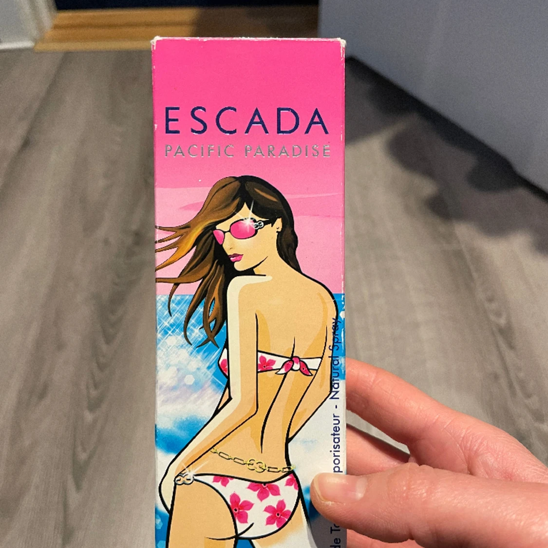 Escada pacific paradise parfym