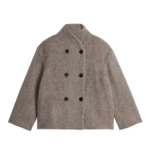 Arket jacka  - Kappa från Arket, nästan oanvänd! Är ca 170, ull och skönt material, passar både vår och höst💓 (filter på andra bilden) 