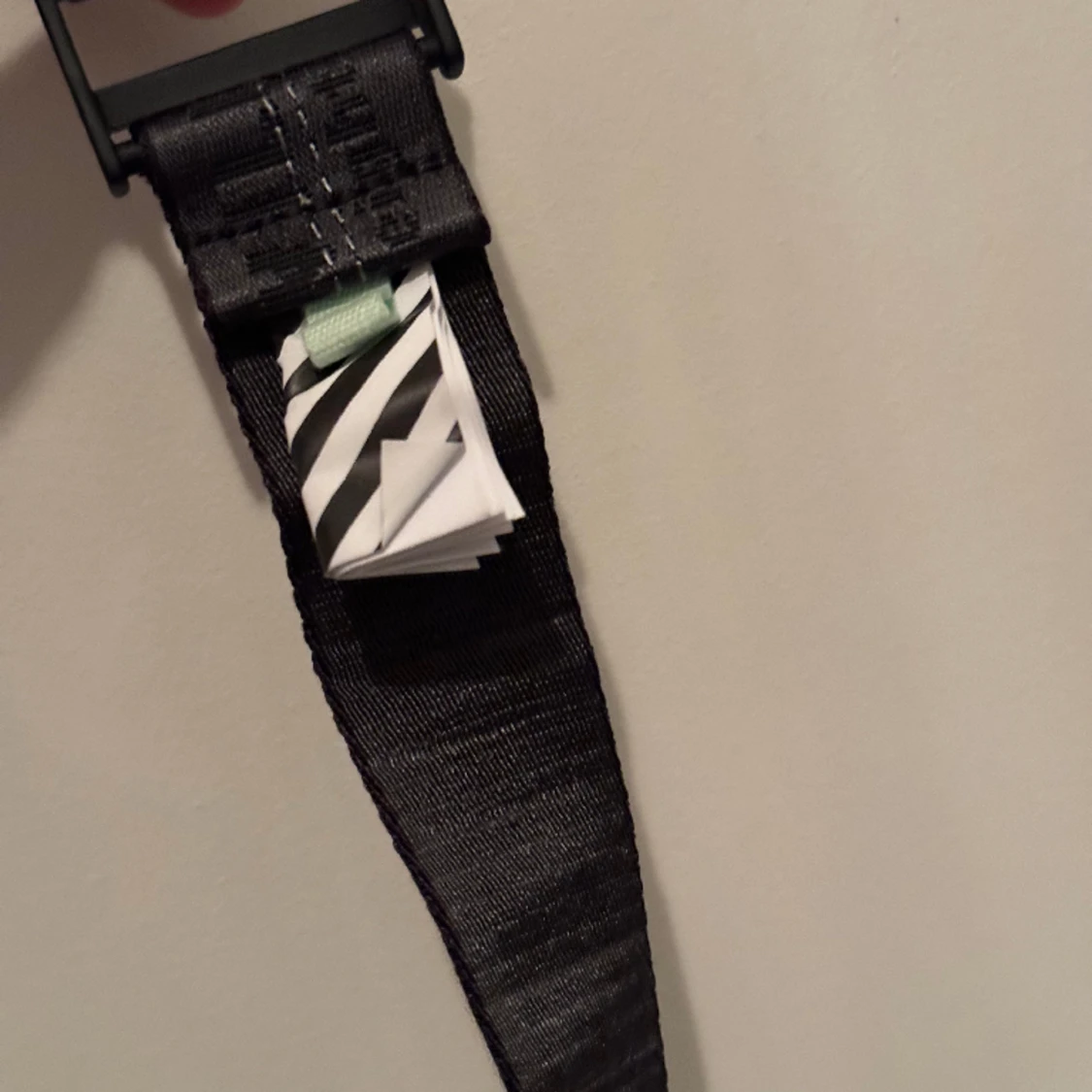 Svart off-white bälte - 91