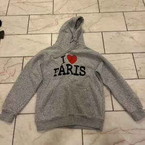 I heart Paris  - passar xs-s!