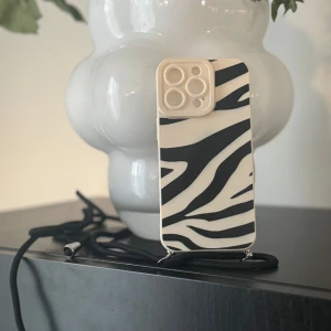 Mobilskal iPhone PRO Max 15 - Helt nytt skal till IPhone PRO Max  Oanvänt 