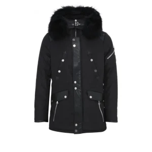 Trelupi Jackas storlek 48 - Hej säljer min Trelupi vinterjacka den är i nyskick använd bara en vinter det finns inga skador eller missfärg på jackan den är i nyskick. Äkta vargpäls och äkta skinn. Storlek 48  Nypris 10999kr