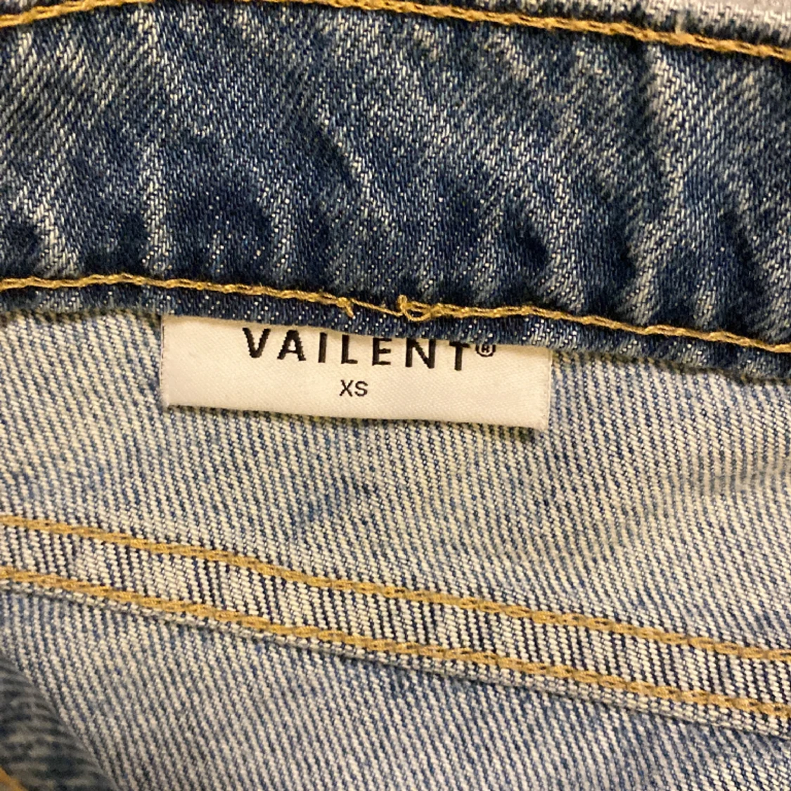 Vailent skate Loose light blue xs - 90