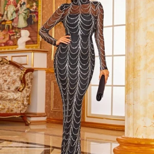 Fest kläder  - Snygg och vacker klänning som du kan använda på fester, bröllopsinbjudningar eller speciella tillfällen, använd endast en gång.