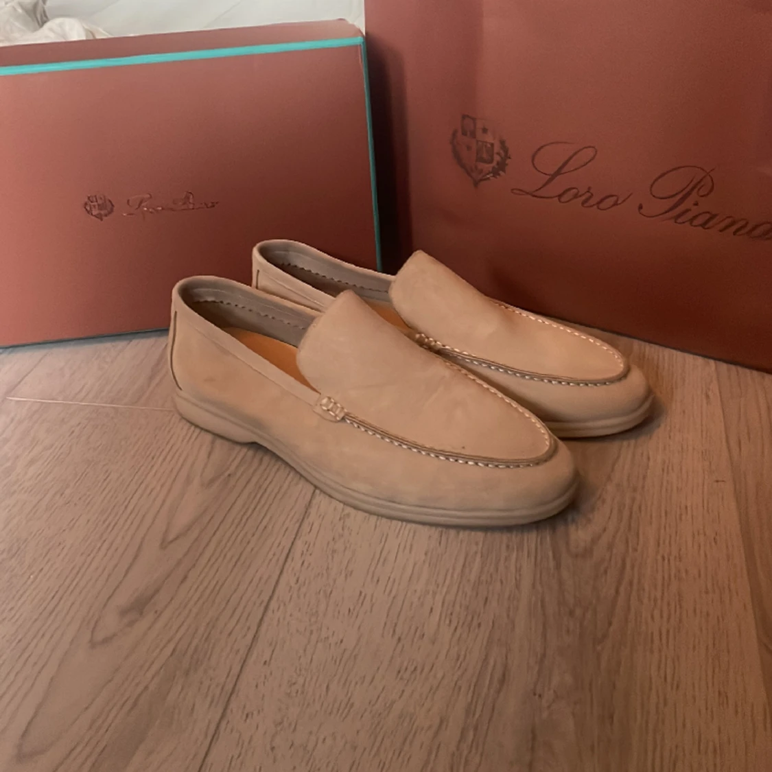 Loro piana Summer Walks