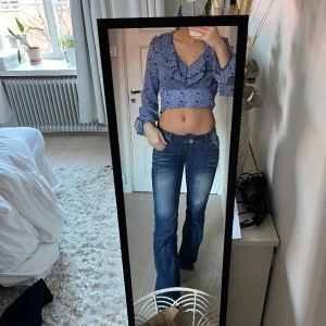 Zara blus - super fin blus som jag använt en gång endast. 