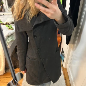 Hope kappa  - Hope kappa i mycket bra skick  Retro kappa  Original pris 4000