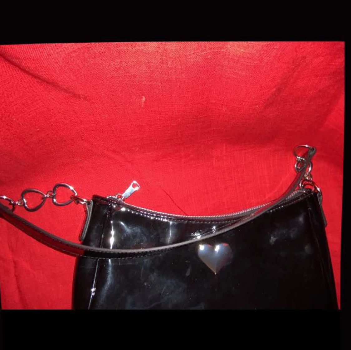 Gullig väska med ett hjärta - 91