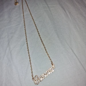 Halsband - Super fint halsband, oanvänd🫶🏼 #halsband