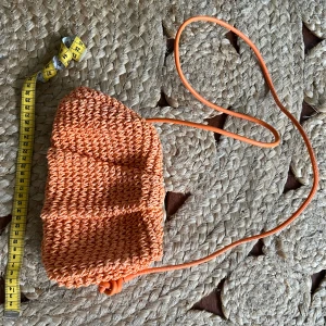 Axelväska  - 25x15 cm 