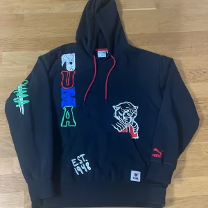 Hoodies  - Storlek M alla 3