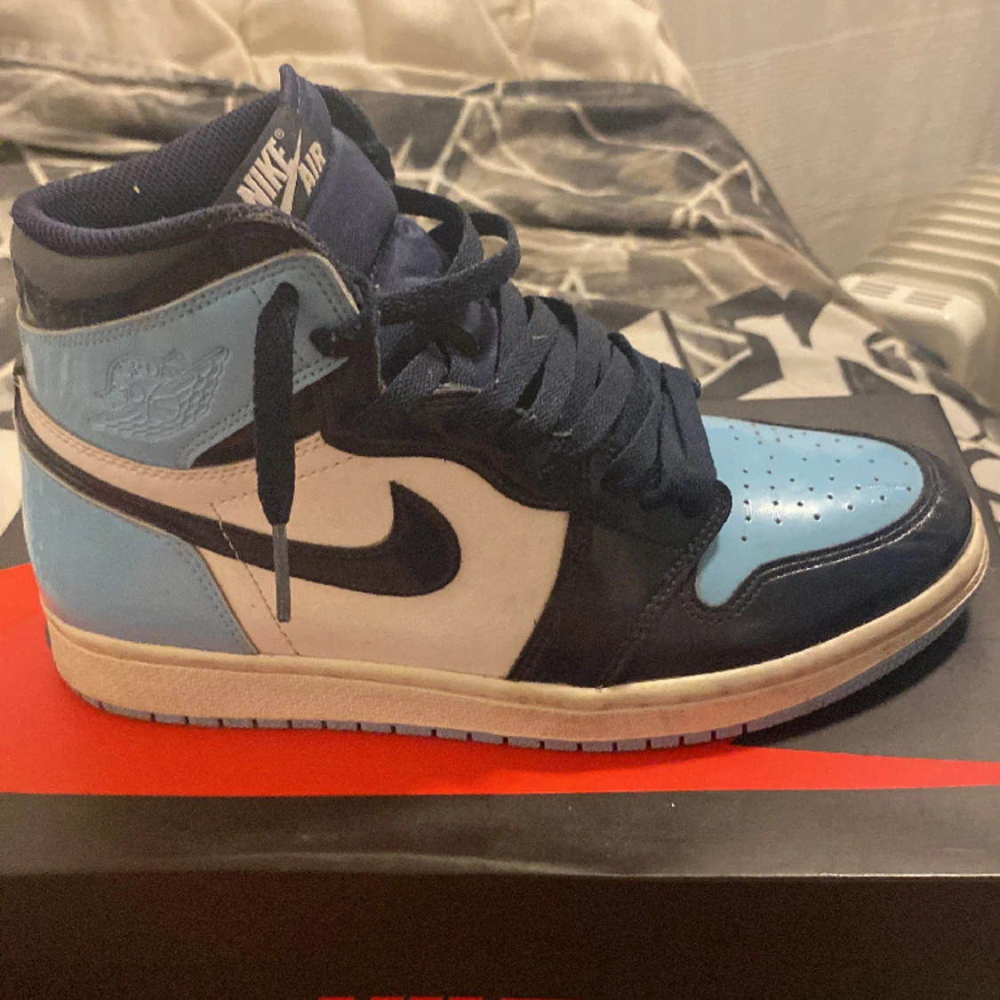 Jordan 1 UNC - 90