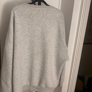 Mmysig tröja från Nelly  - Varm tröja från Nelly 