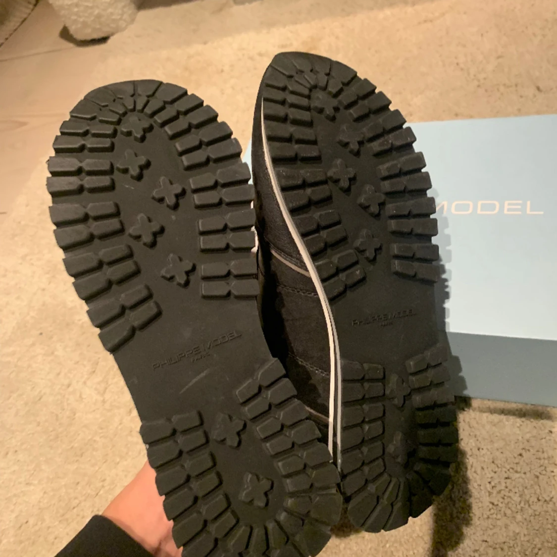 Philippe model  - 91