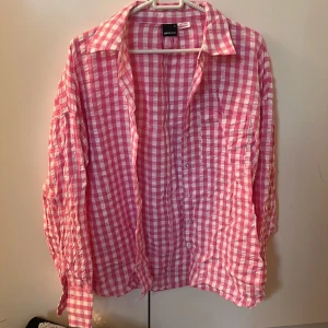 soft pyjamas shorts - Bra skick, använd få tals gånger hemma, säljer pågrund av storleken. 