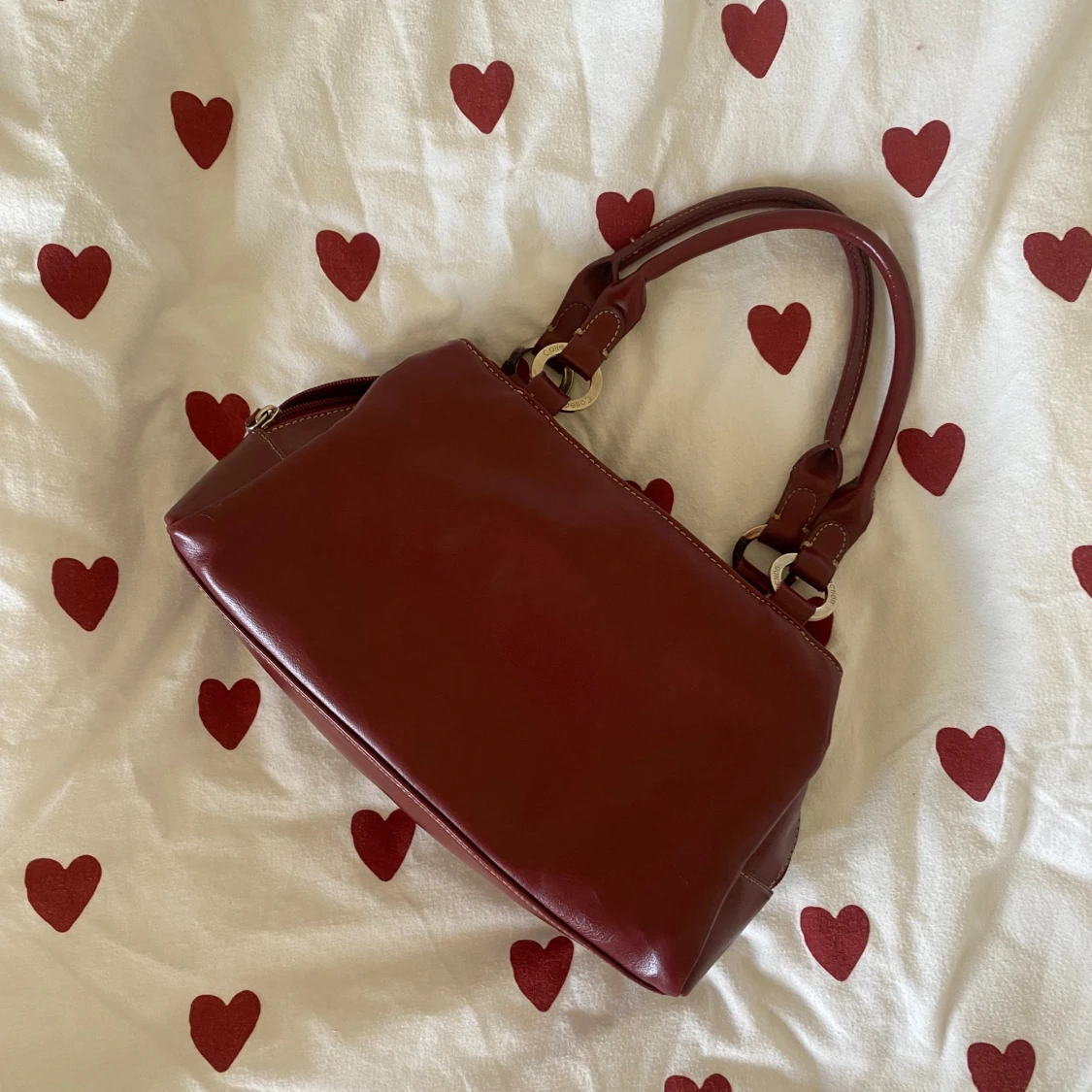 Röd handväska  - 90