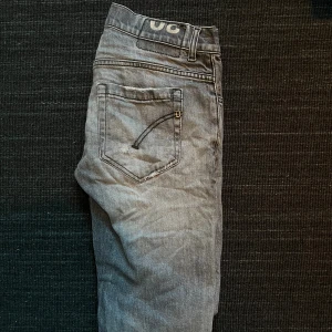 Dondup jeans! - Storlek 30 Gråa  