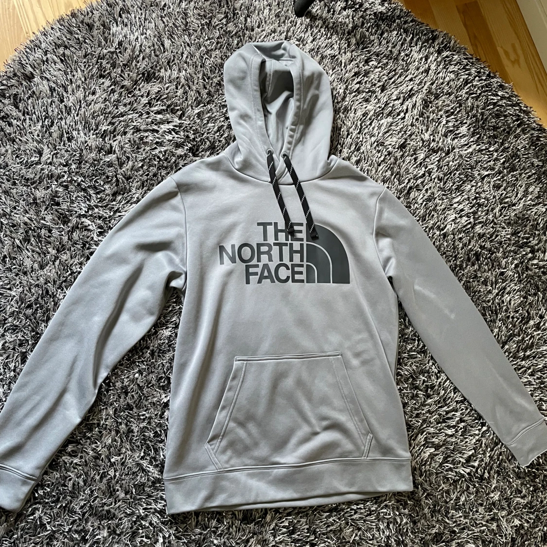 North face hoodie  - 91