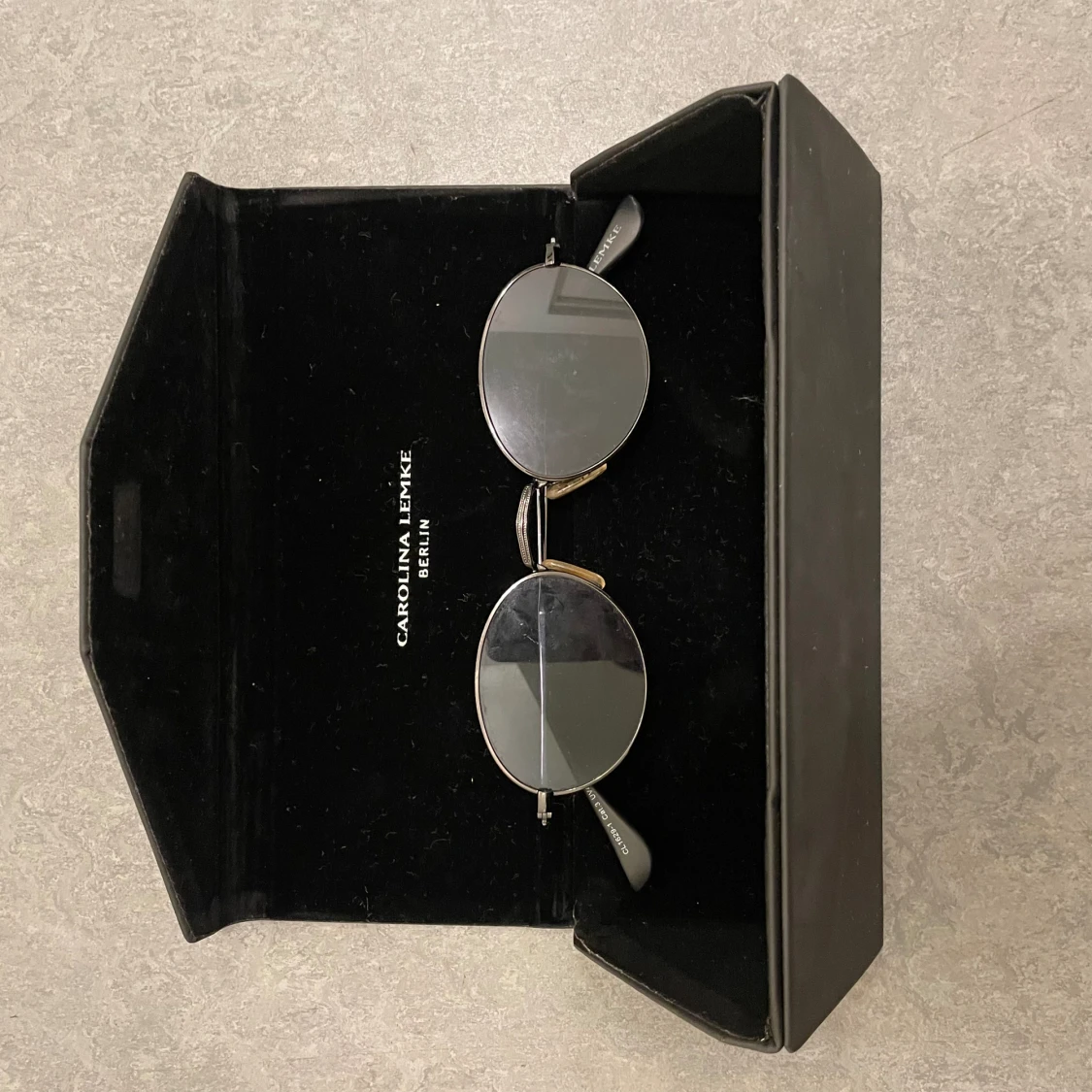 Carolina Lemke solglasögon