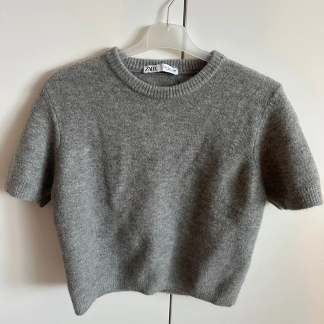 Stickad T-shirt  - 90