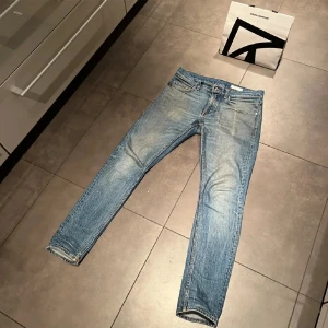 Tiger of Sweden 👖 - Hej, säljer dessa riktigt feta tiger of Sweden jeansen | stolek 28/32 | skick 9,5/10 | modell pistolero |  Släng iväg ett dm för frågor! 🙌🍾 