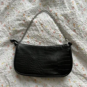 Hm väska - Så söt väska från hm 