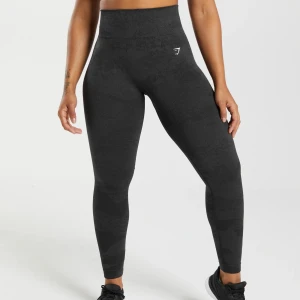 Gymshark tights  - Tights från gymshark i storlek L. I bra skick. Nypris 599 kr. 
