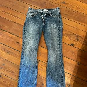 Ett par jätte fina zara jeans som jag sytt om då dom va förstora för mig men skulle säga att dom är i xxs/xs 