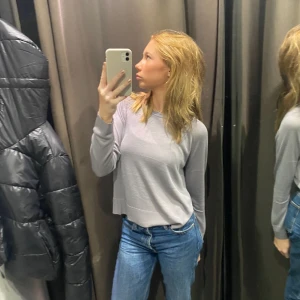 Tröja  - Jättefin tröja från zara som inte kommer till användning längre💓inga defekter!