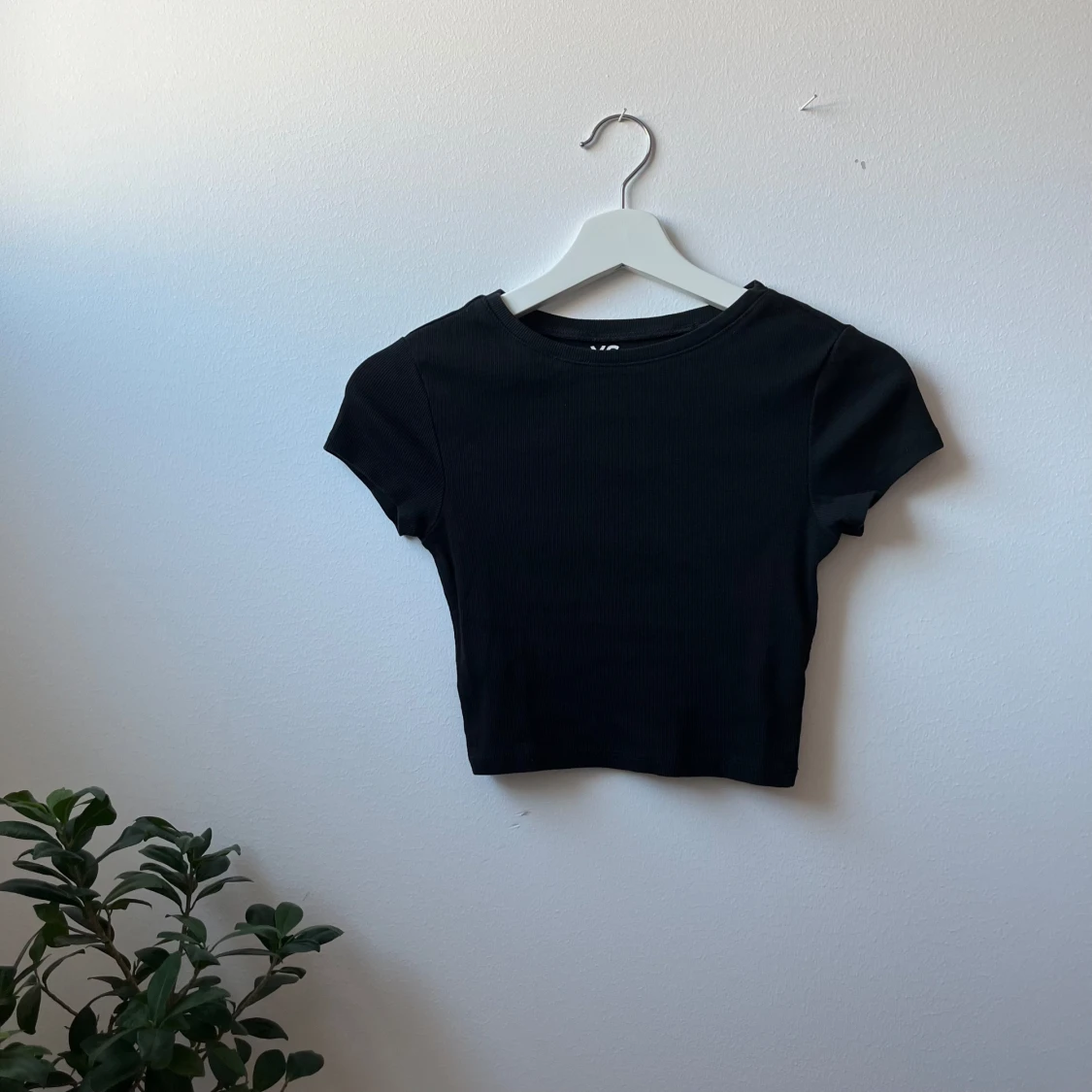 Svart croptop