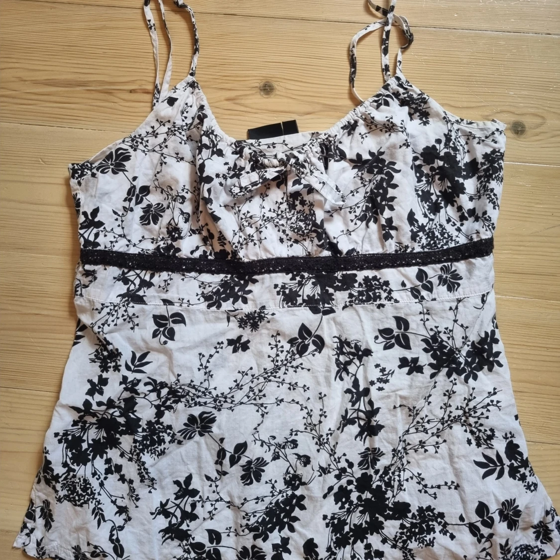 Svartvitt linne - 90